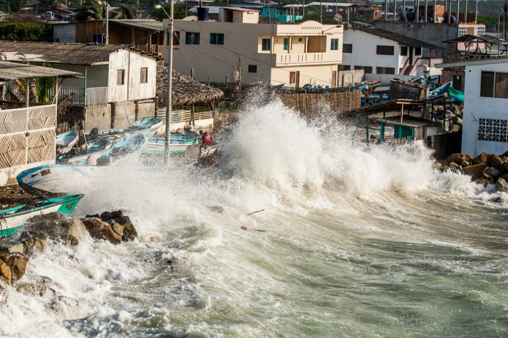 San,Jacinto,,Manabi,Ecuador,February,10,2016,,High,Tides,,Combined
